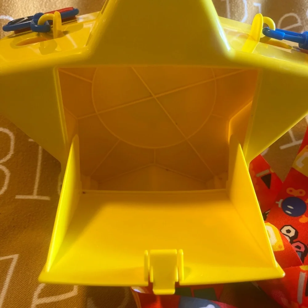 Super Nintendo World Mario Star Popcorn Bucket Light Universal Studios Hollywood